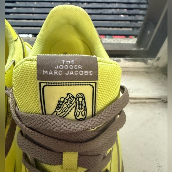 Marc Jacobs Women's Neon Yellow Sneakers - Picture 10 of 11